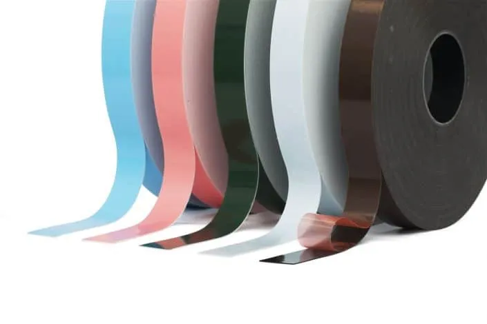 Schaumklebebänder auf Rolle in verschiedenen Farben